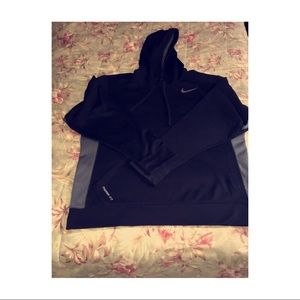 Nike hoodie ! :) 🌸